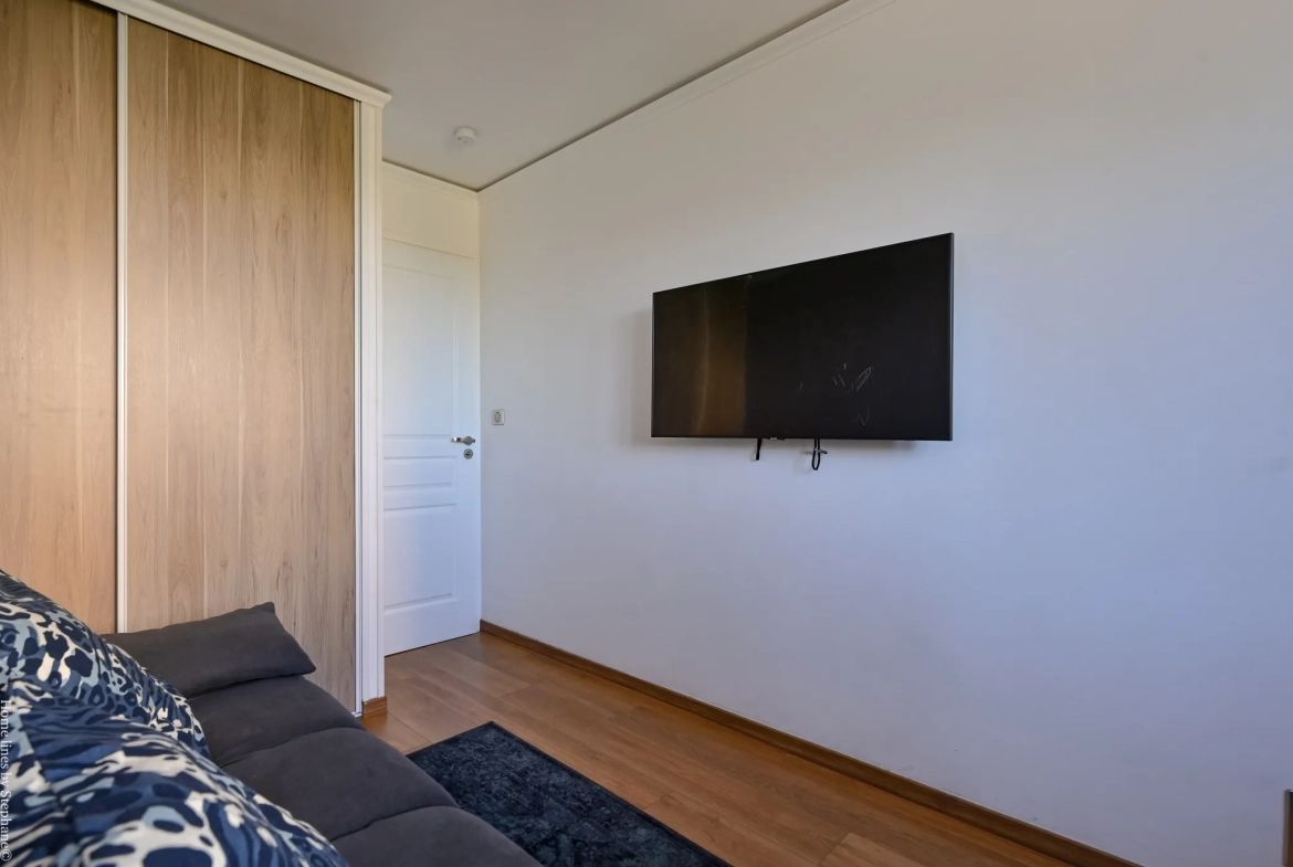 Appartement familial de 92m² à Saint Tronc, résidence sécurisée avec parking à Marseille 
