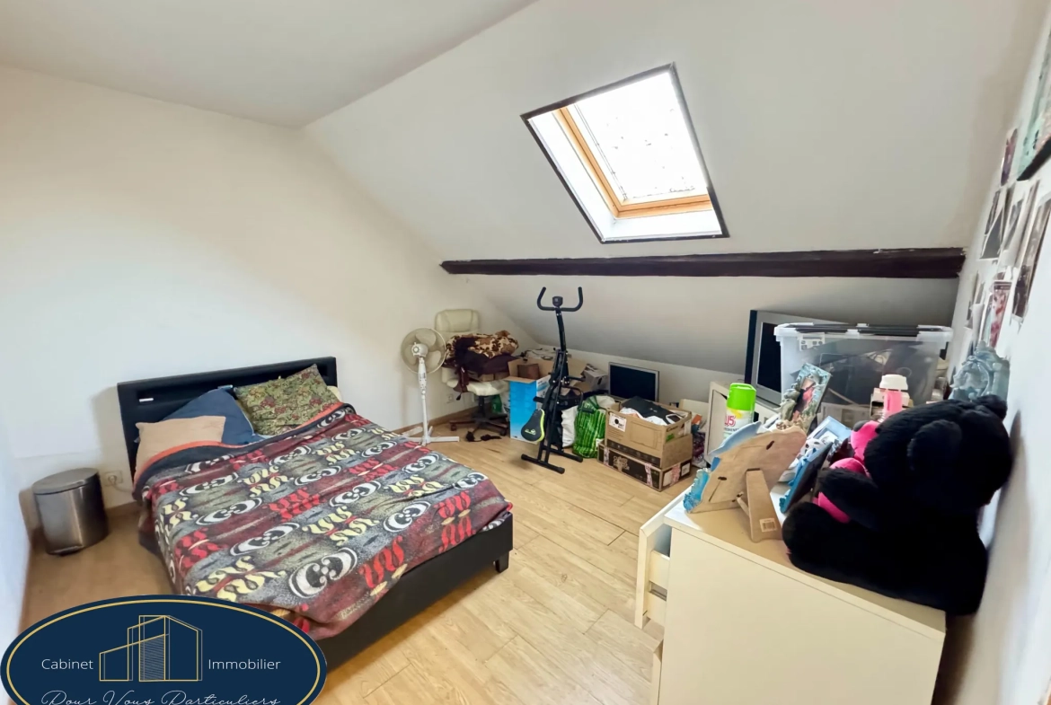 Maison semi-individuelle louée à Vieux Condé, 44 m² 