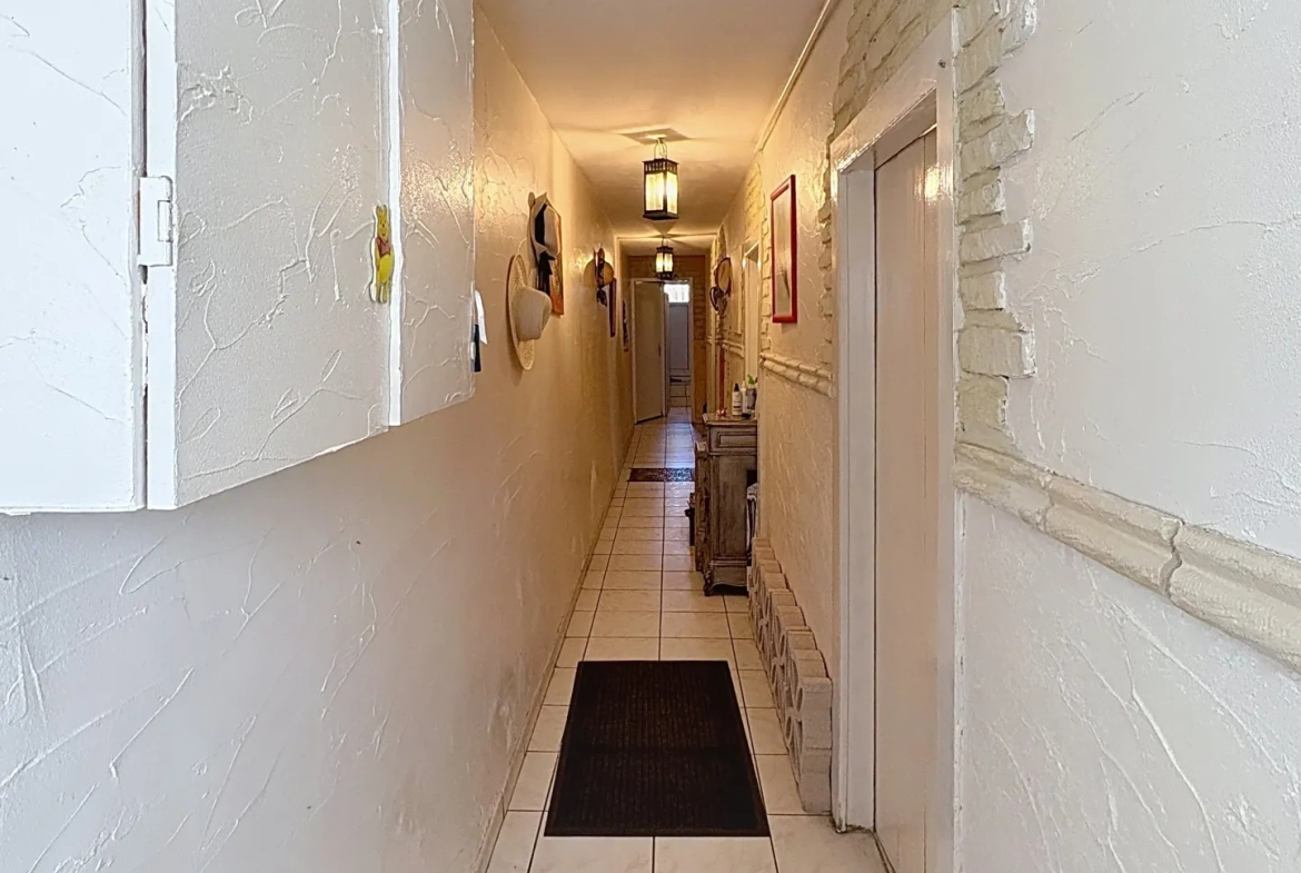 Charmante maison de 183 m² avec jardin à Courcelles sur Nied 