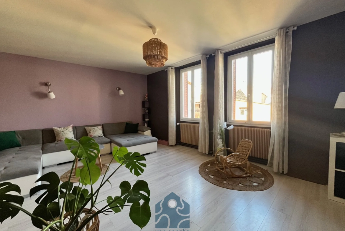 Maison 5 pièces avec garage, cave, terrain et terrasse à Saint-Bonnet-Près-Riom 