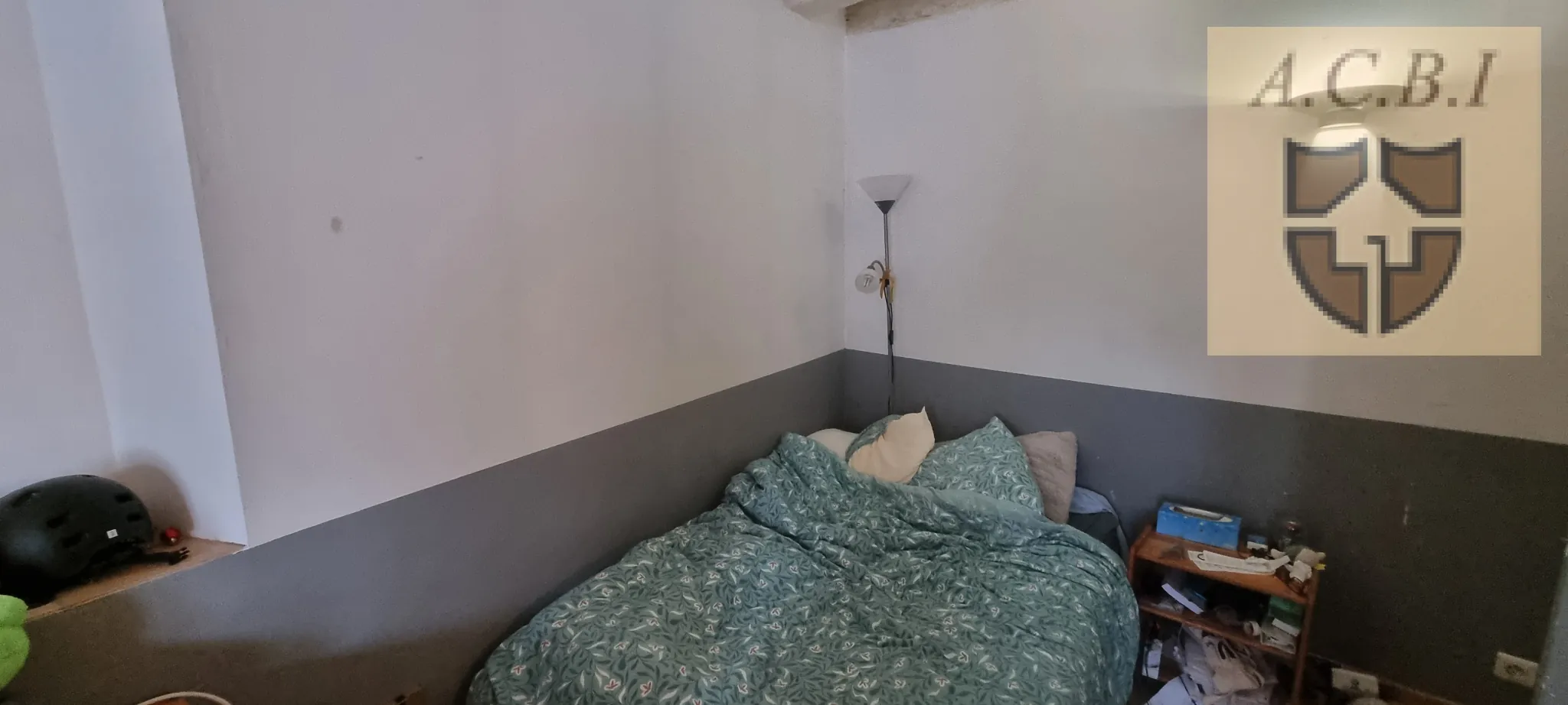 Immeuble à vendre à Vendôme avec trois studios loués, idéal investissement locatif 