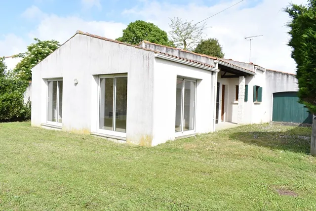 Maison 3 chambres avec garage près du centre à Saint Pierre d'Oléron 