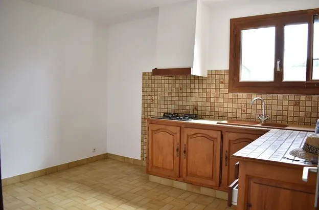 Maison 3 chambres avec garage près du centre à Saint Pierre d'Oléron 