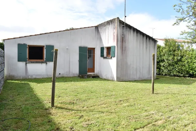 Maison 3 chambres avec garage près du centre à Saint Pierre d'Oléron 