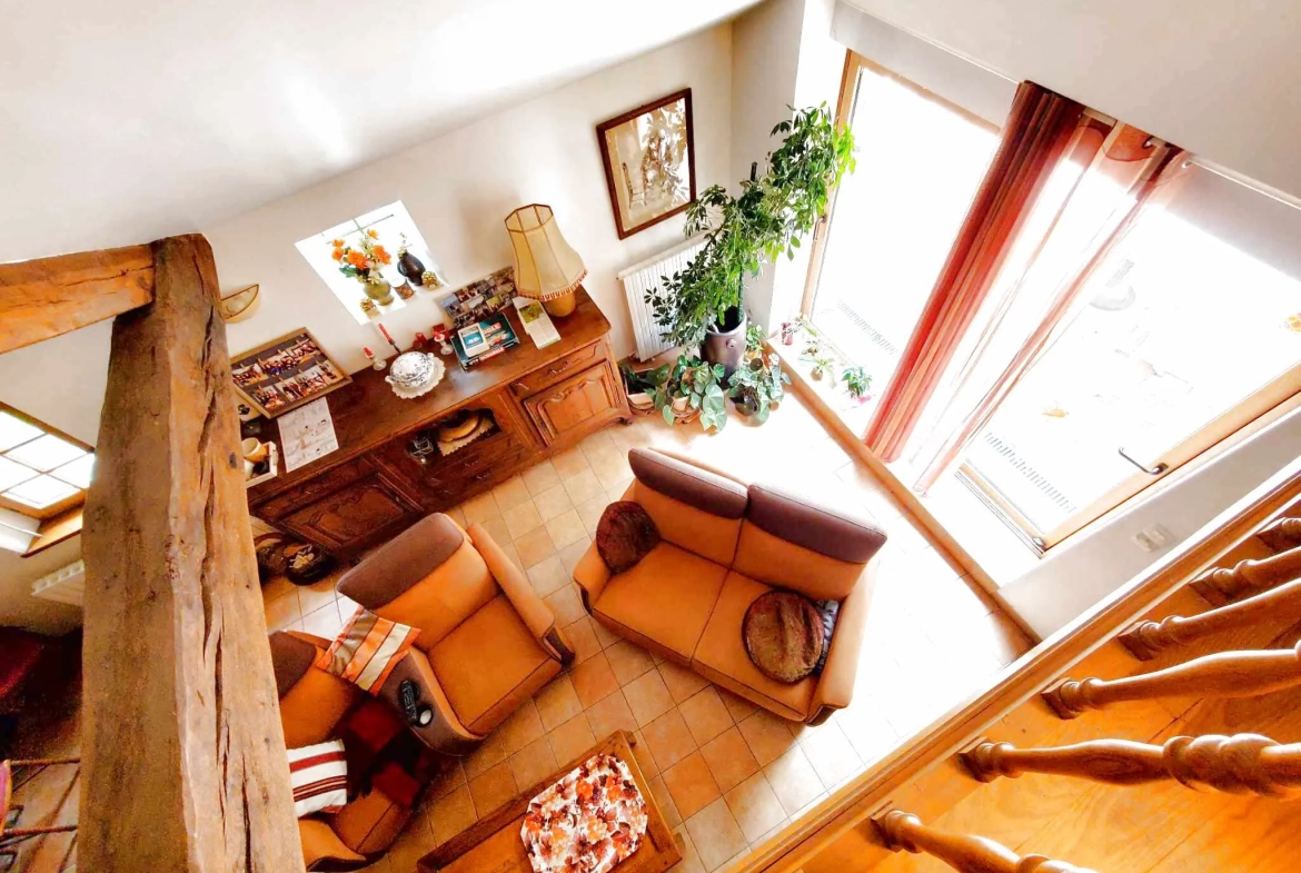 Longère de 166 m2 à vendre proche d'Alençon avec garage et terrasse 