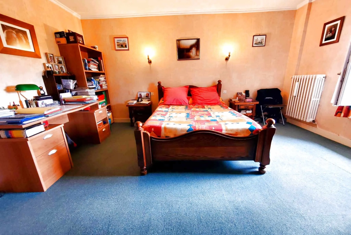Longère de 166 m2 à vendre proche d'Alençon avec garage et terrasse 