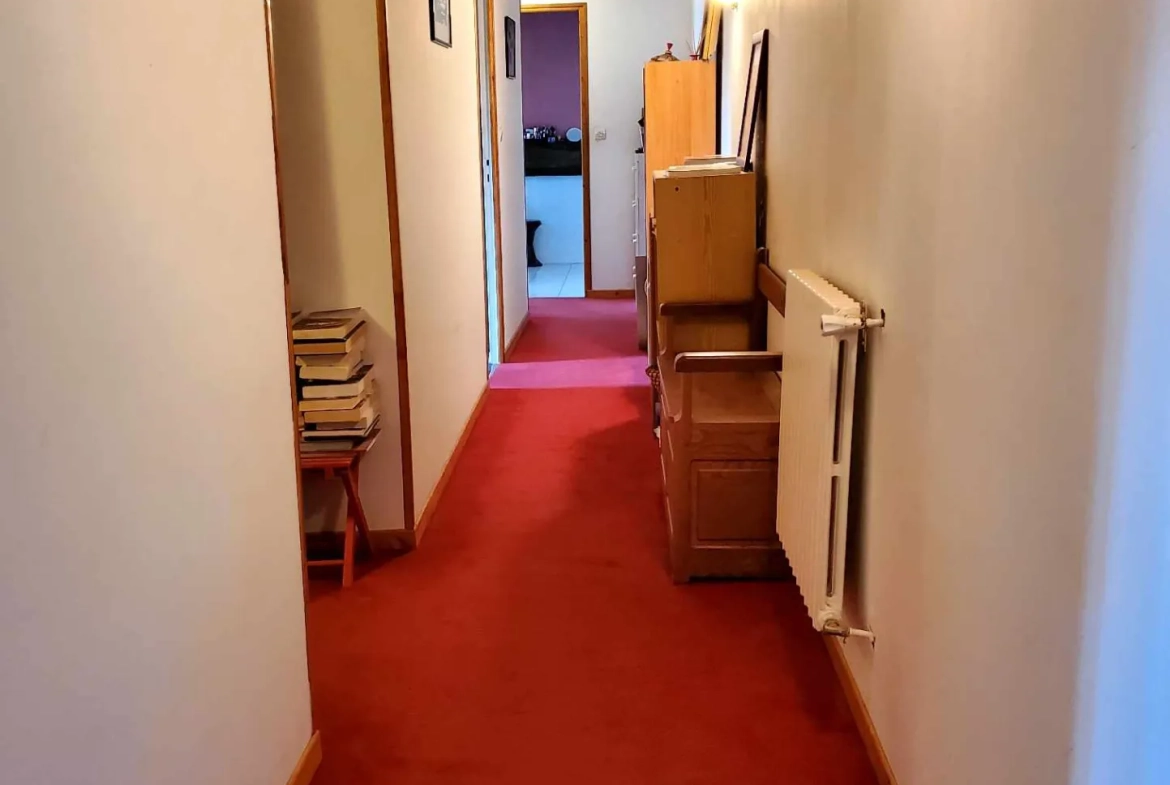 Longère de 166 m2 à vendre proche d'Alençon avec garage et terrasse 