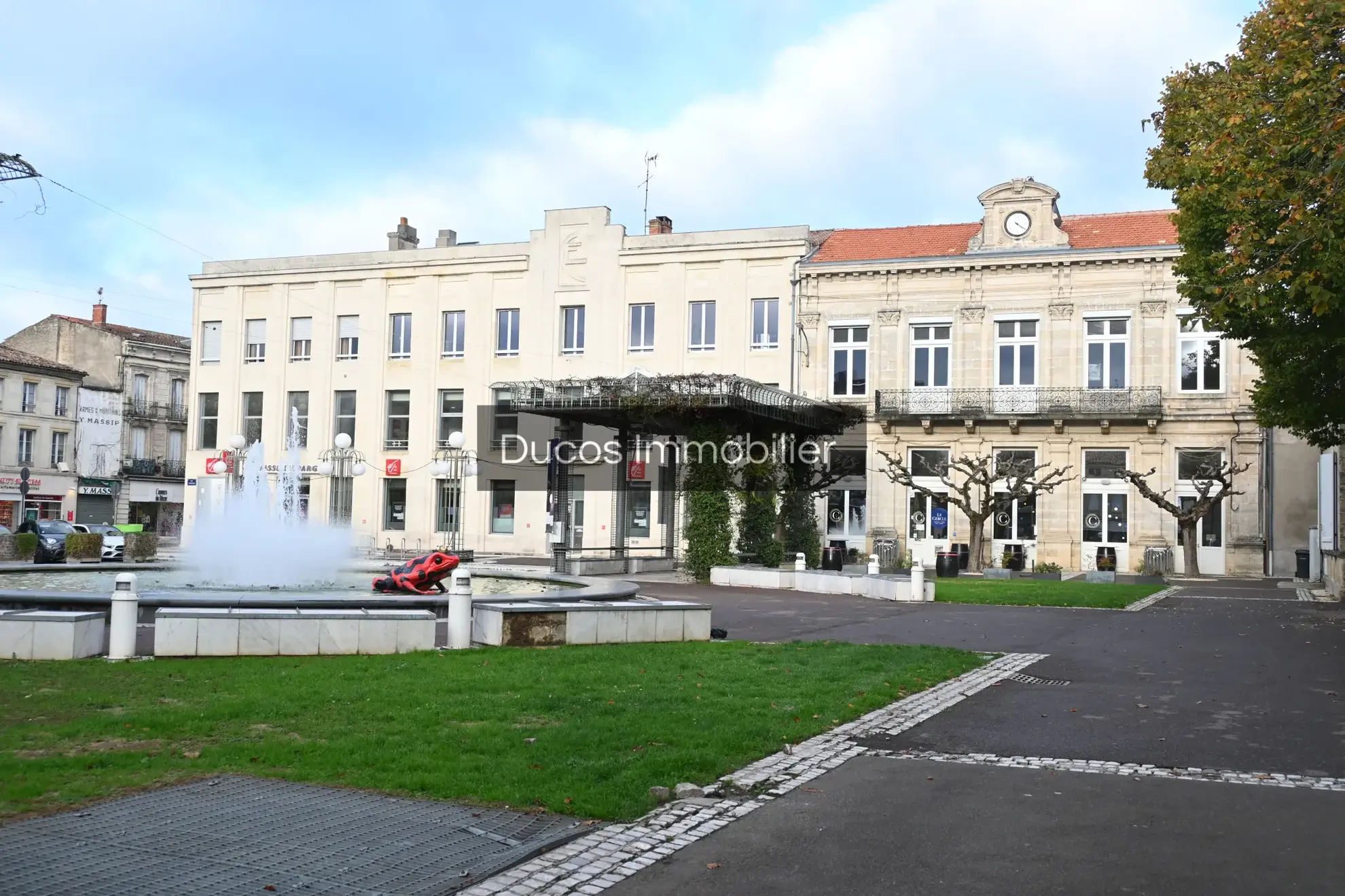 Immeuble de 145 m² à Marmande en centre-ville avec potentiel de rénovation 