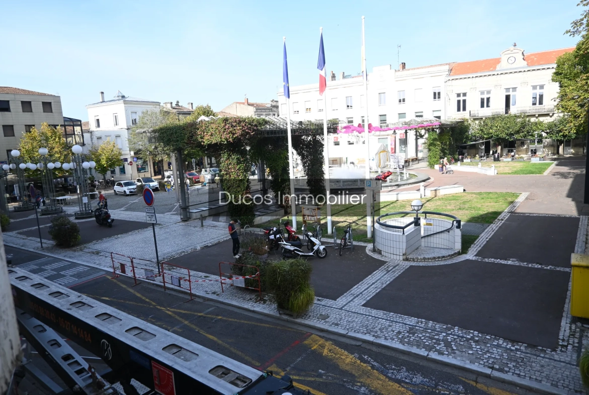 Immeuble de 145 m² à Marmande en centre-ville avec potentiel de rénovation 