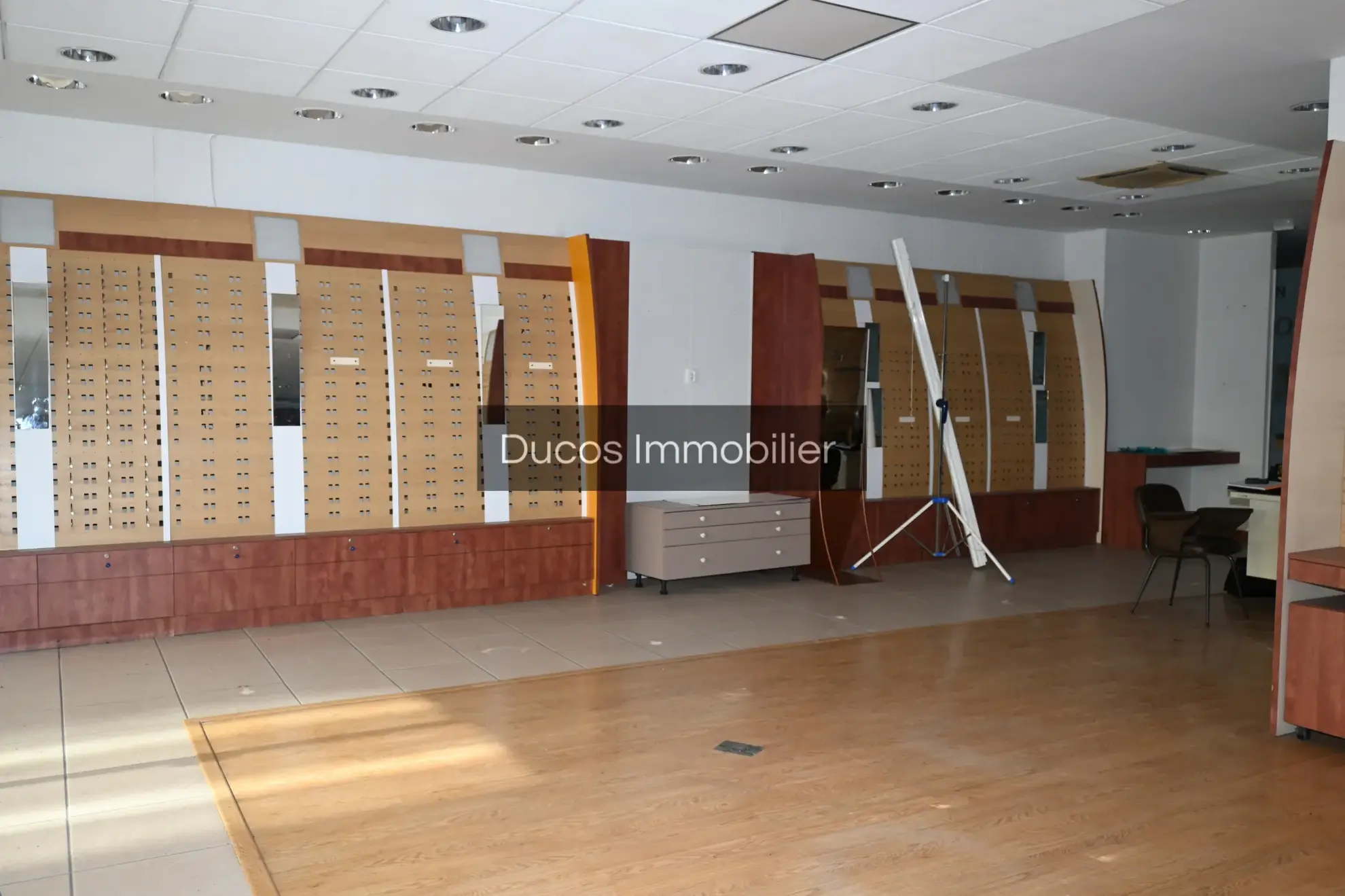 Immeuble de 145 m² à Marmande en centre-ville avec potentiel de rénovation 