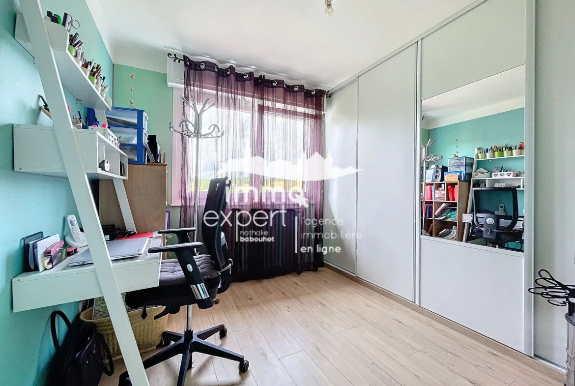 Maison indépendante avec sous-sol, garage et terrasse à proximité d'Épinal 
