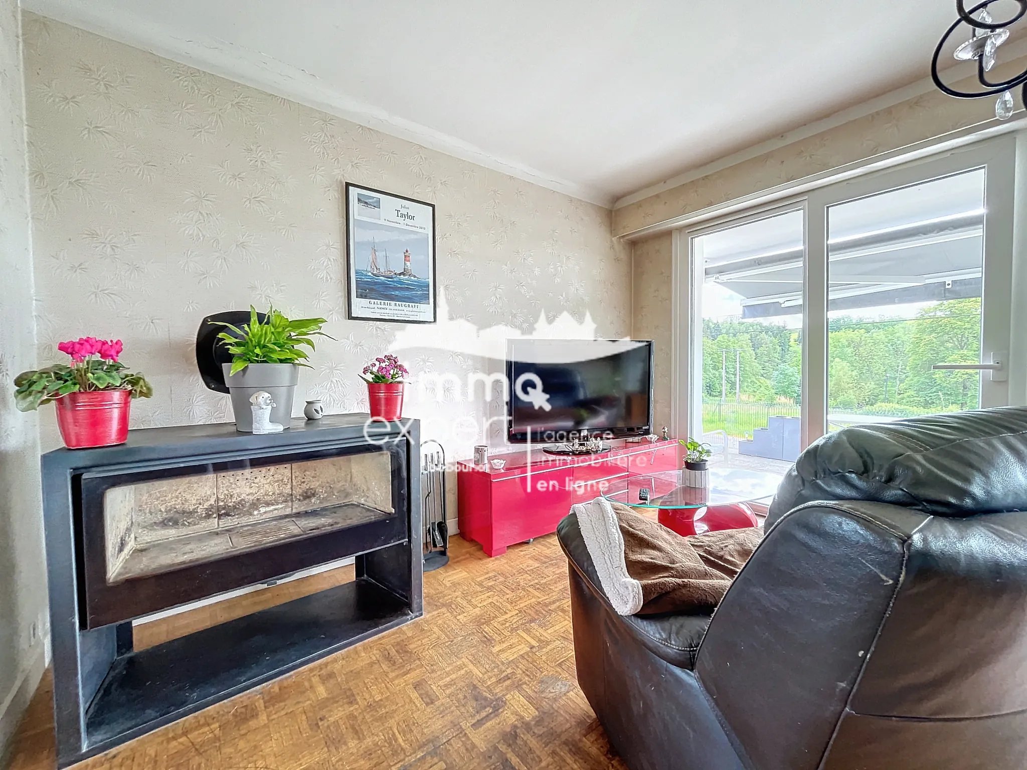 Maison indépendante avec sous-sol, garage et terrasse à proximité d'Épinal 