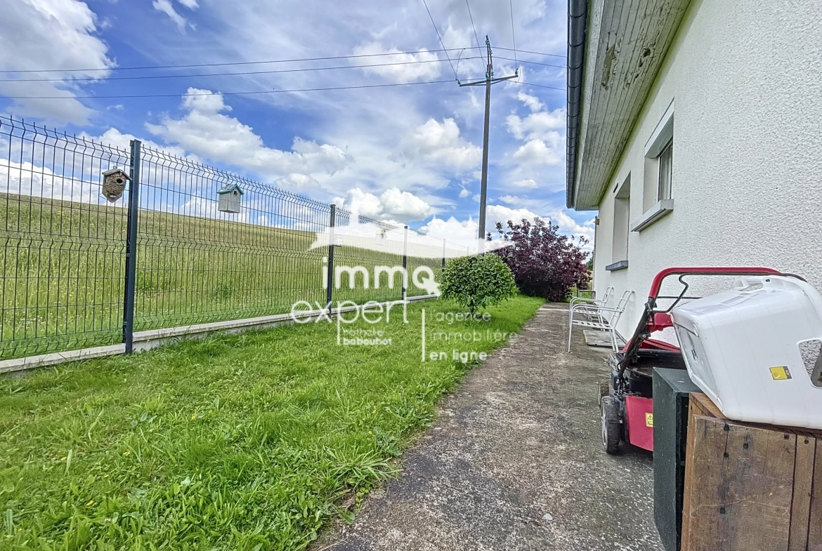 Maison indépendante avec sous-sol, garage et terrasse à proximité d'Épinal 