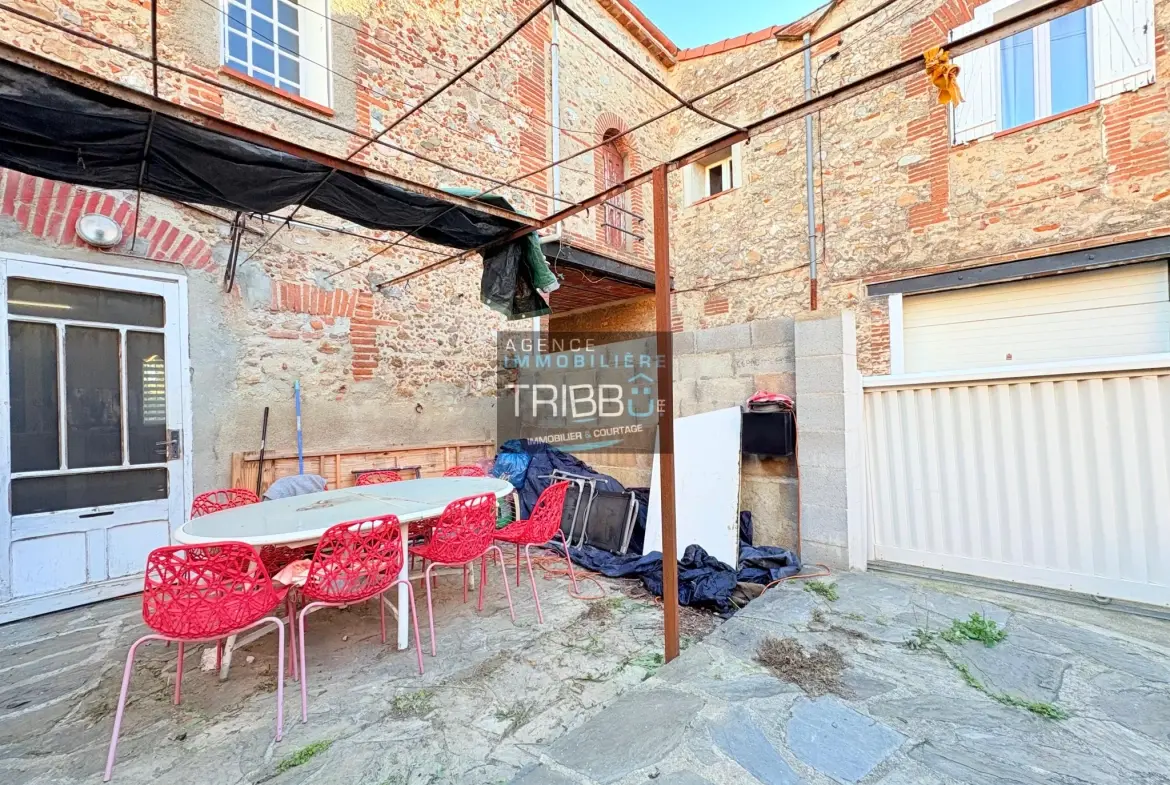 Maison de village à Villemolaque de 115 m² avec cour extérieure 