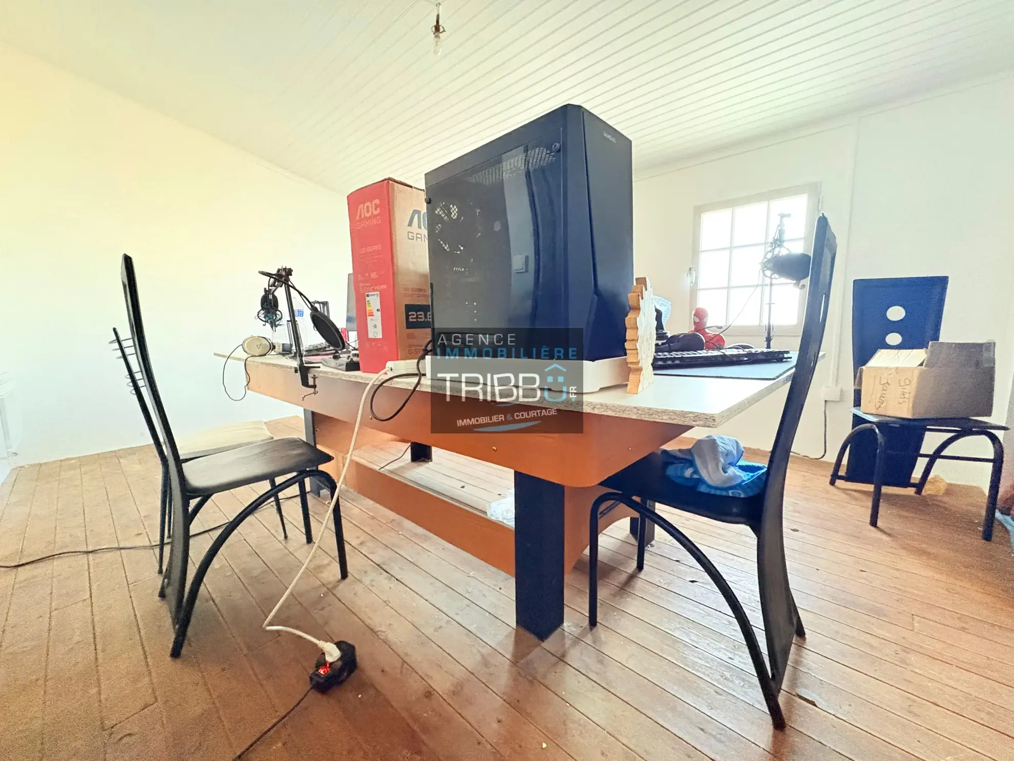 Maison de village à Villemolaque de 115 m² avec cour extérieure 