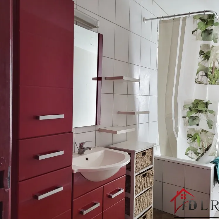 Appartement atypique de 3 pièces à Vesoul au centre-ville 