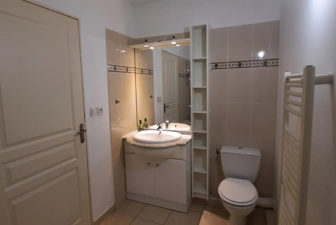 Studio de 35m² avec vue mer à La Seyne-sur-Mer – Idéal investisseur ou premier achat 
