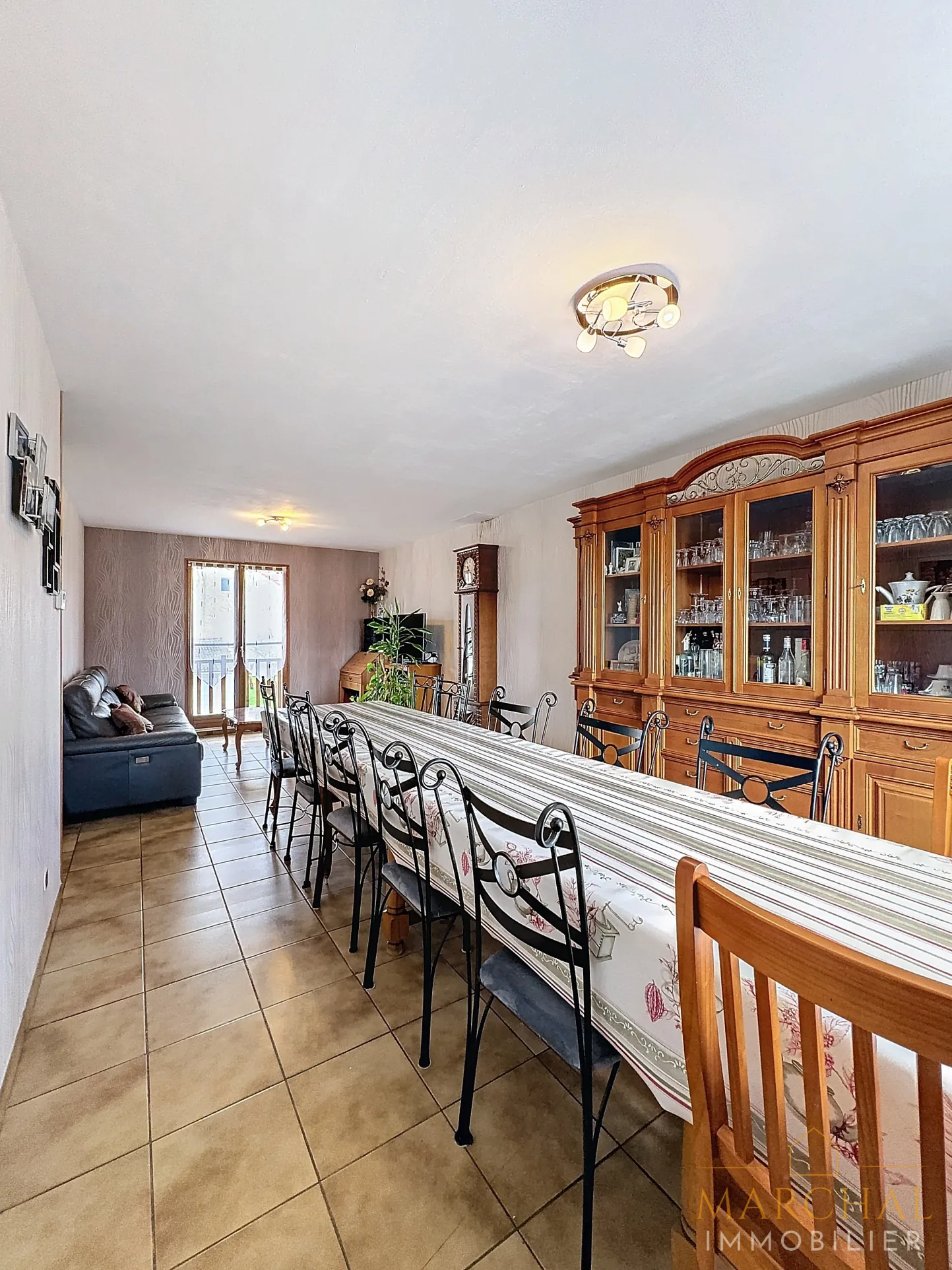 Maison individuelle de 4 chambres avec jardin et garage à Ancy-Dornot proche Metz 