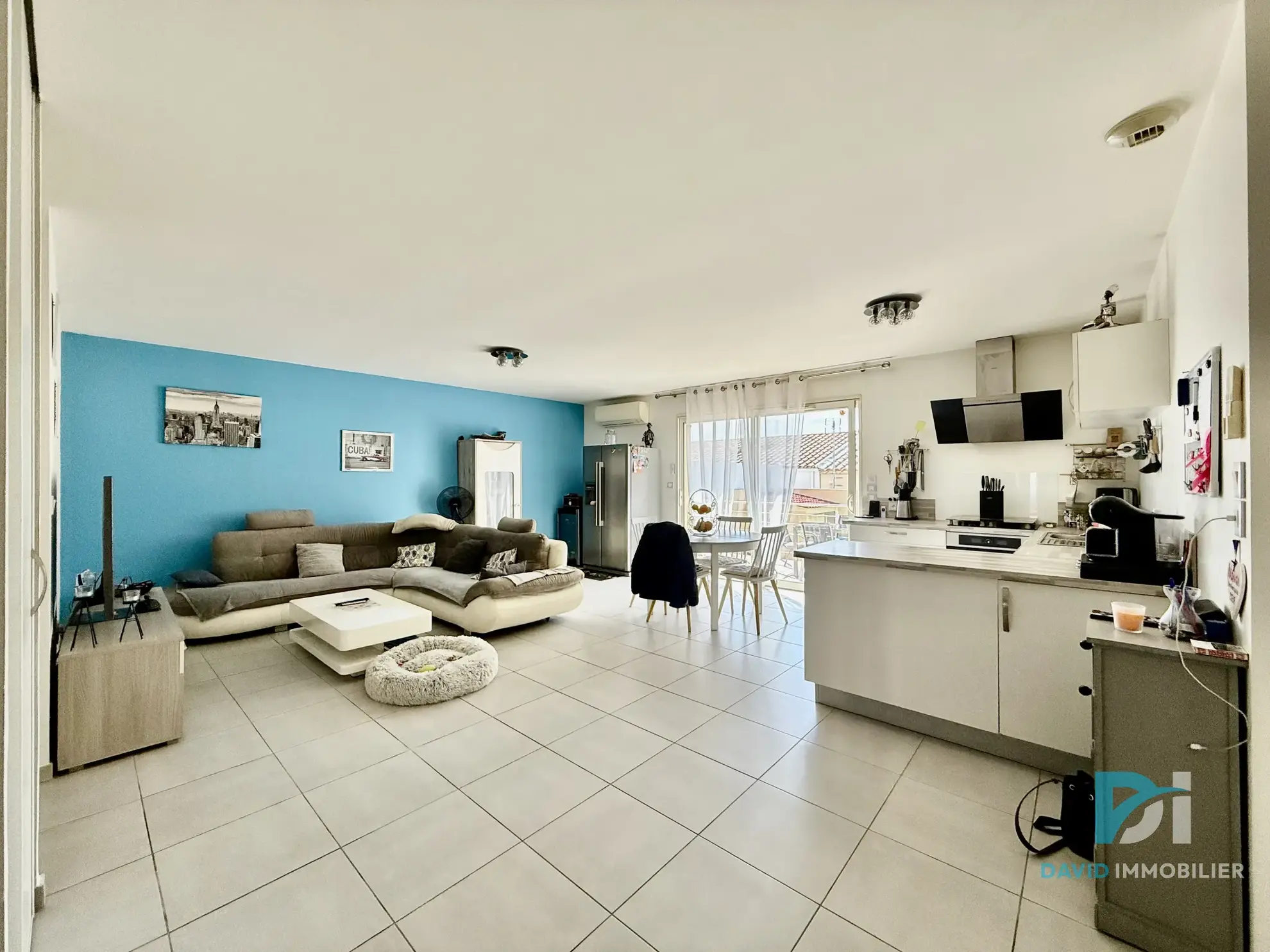 Villa moderne de plain-pied avec piscine à St Thibery - 75 m² 