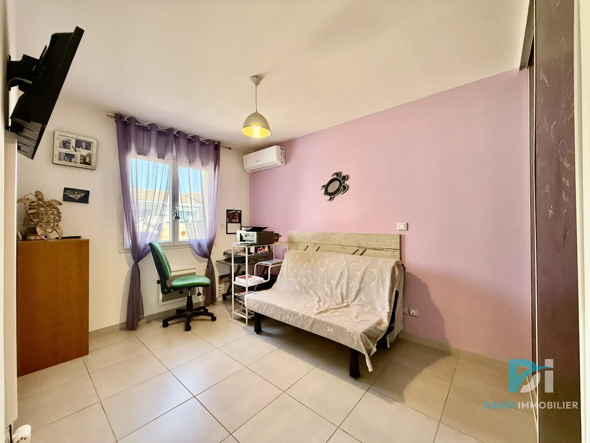 Villa moderne de plain-pied avec piscine à St Thibery - 75 m² 