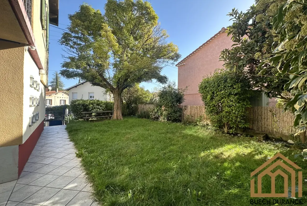 Maison individuelle à vendre à Laragne-Montéglin, 82 m² avec garage et jardin 