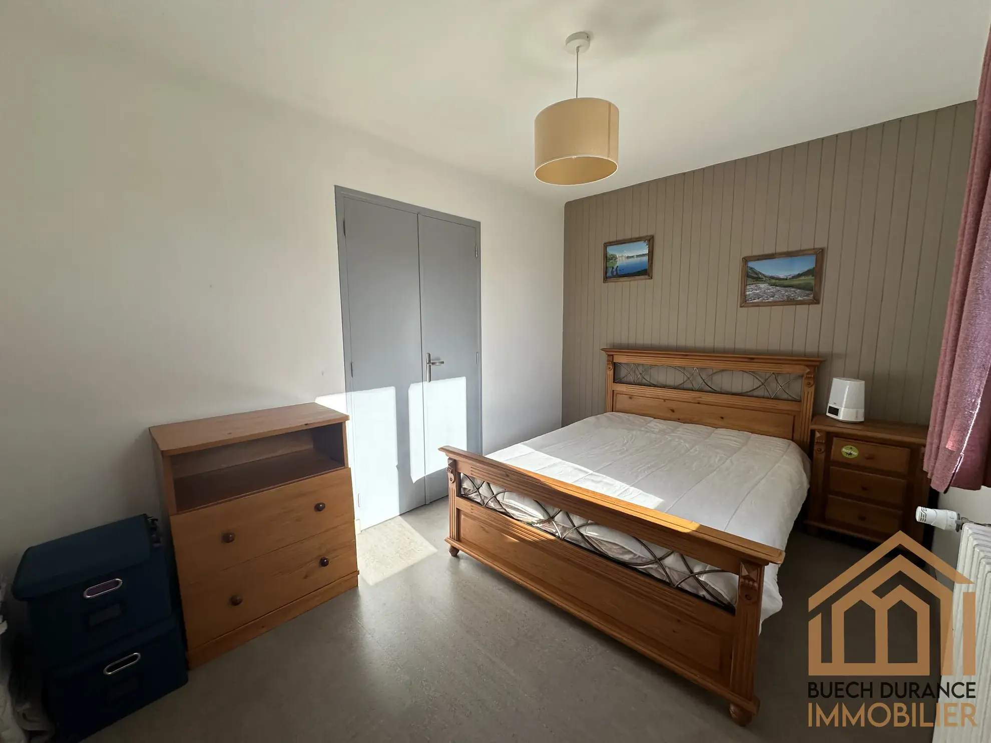 Maison individuelle à vendre à Laragne-Montéglin, 82 m² avec garage et jardin 
