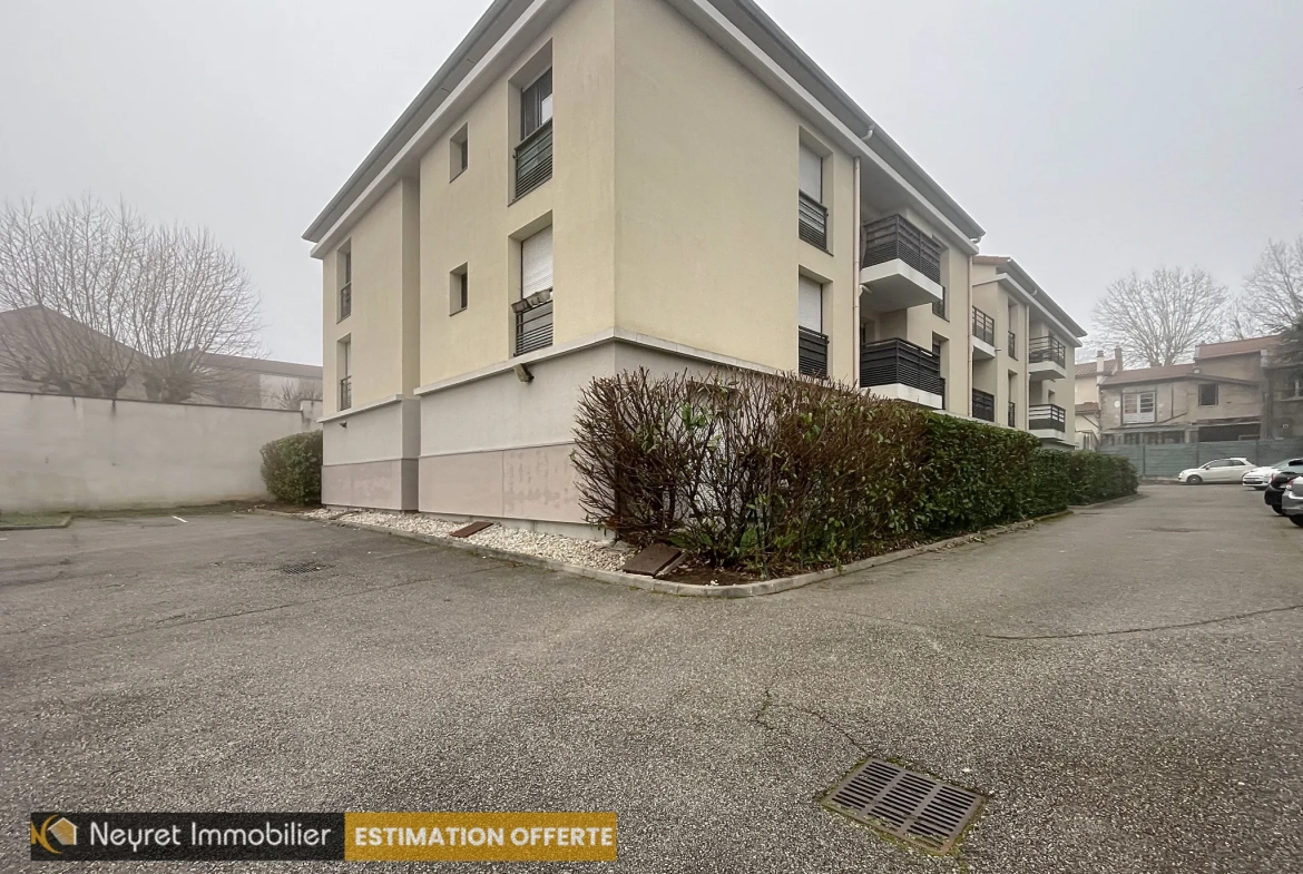 Studio à Vernaison de 20,22 m² avec parking privé - Idéal investisseur 