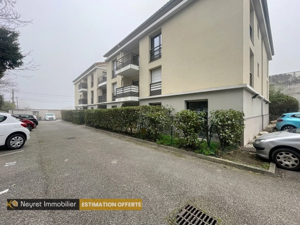 Studio à Vernaison de 20,22 m² avec parking privé - Idéal investisseur