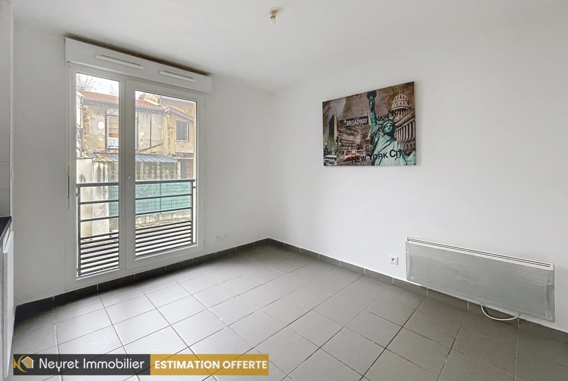 Studio à Vernaison de 20,22 m² avec parking privé - Idéal investisseur 