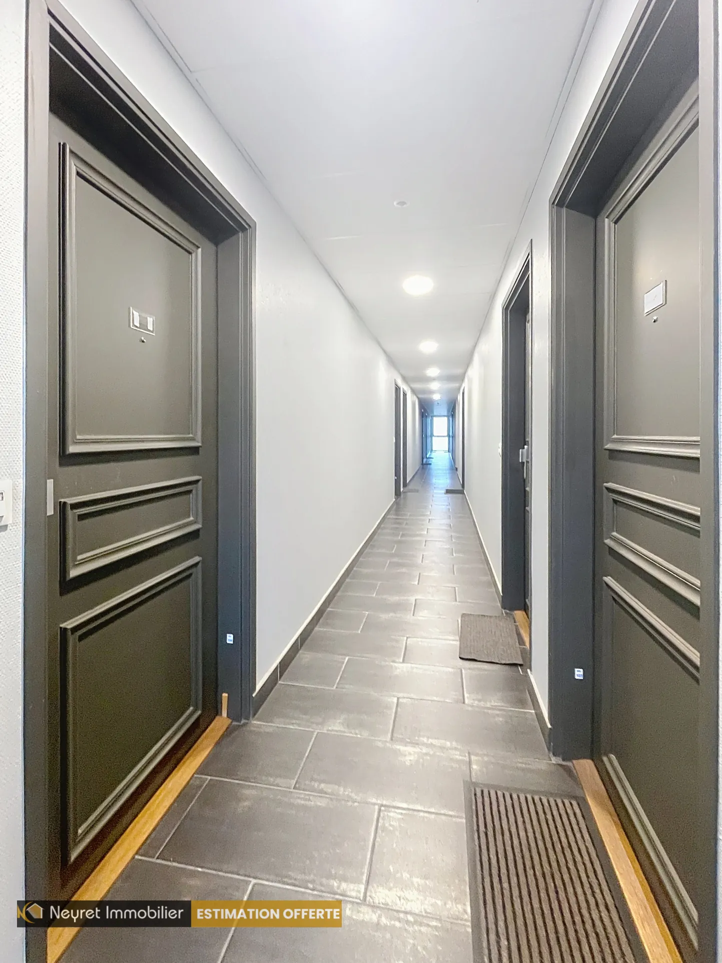 Studio à Vernaison de 20,22 m² avec parking privé - Idéal investisseur 