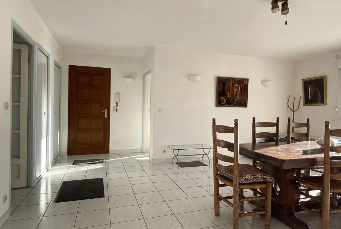 Appartement T3 avec Terrasse et Garage à Perpignan Saint-Gaudérique 