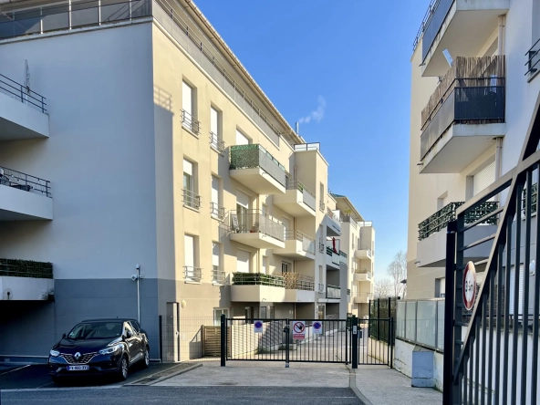 À saisir : Appartement 3 pièces avec parking et balcon à Hardricourt