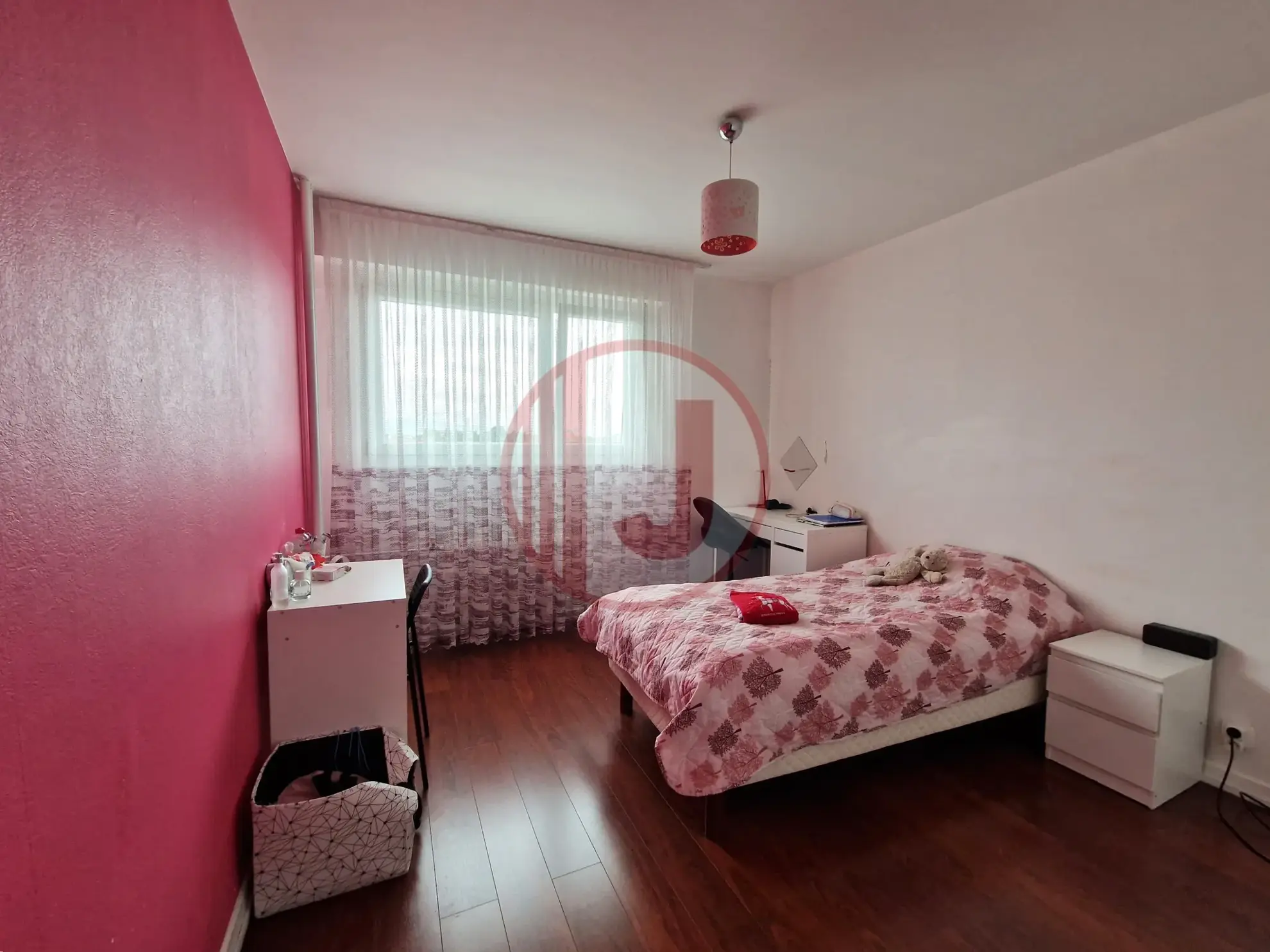 Appartement F5 spacieux en plein centre de Mulhouse avec balcon et loggia 
