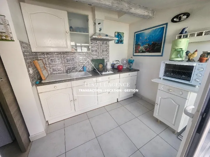 Appartement T2 avec jardin à Marseille - Beau espace extérieur et faibles charges 