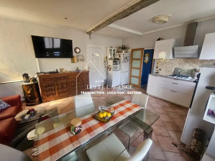 Appartement T2 avec jardin à Marseille - Beau espace extérieur et faibles charges 
