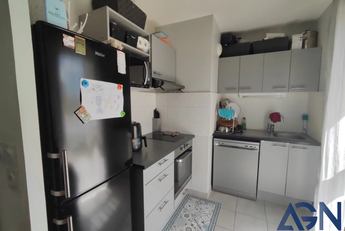 Bel appartement T2 de 50,8 m² avec terrasse à Montpellier 