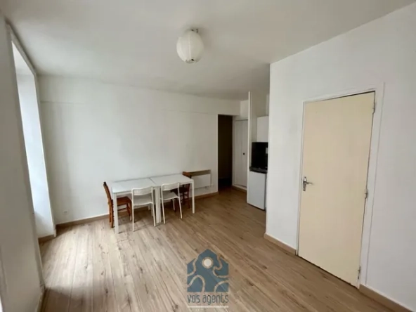 Studio à Clermont-Ferrand de 20,72 m² proche centre, investissement idéal 