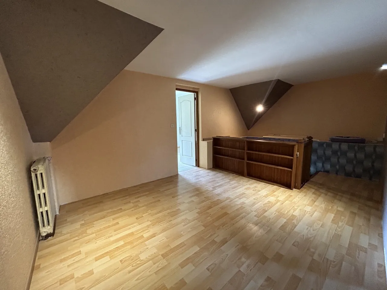 Belle maison à vendre à Seilhac avec grand terrain et équipements écologiques 