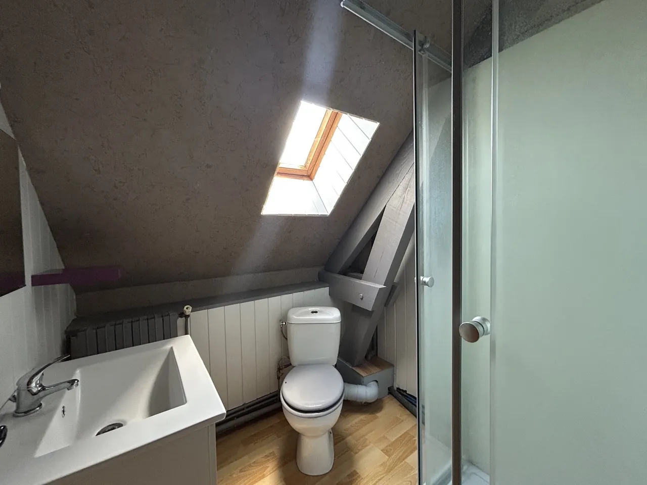 Belle maison à vendre à Seilhac avec grand terrain et équipements écologiques 