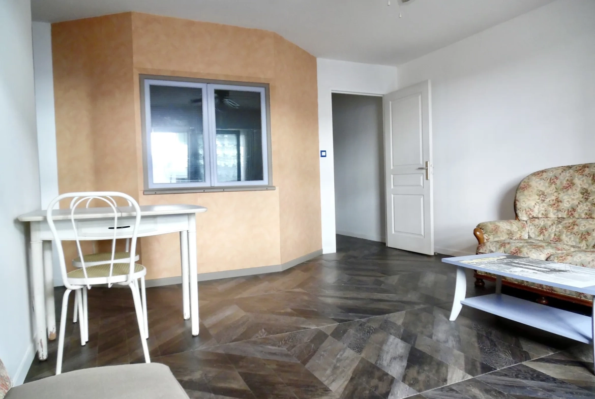 Appartement 2-3 pièces de 50 m² à Nice proche plage et environnement calme 