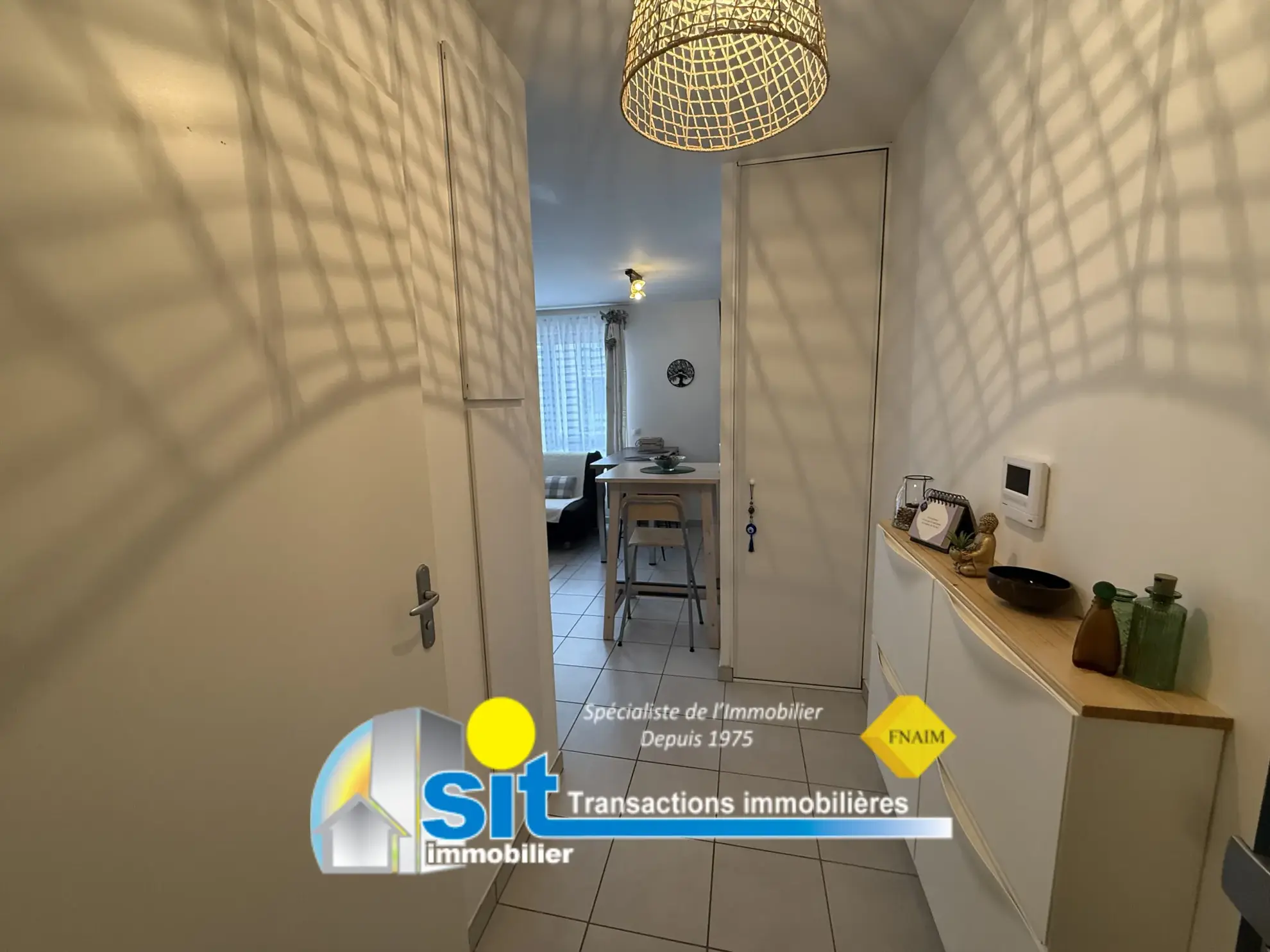 Vente d'un appartement de 40 m² avec terrasse et garage à Vienne Estressin 