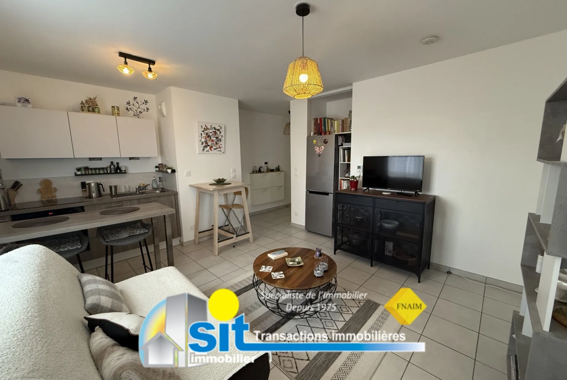 Vente d'un appartement de 40 m² avec terrasse et garage à Vienne Estressin 