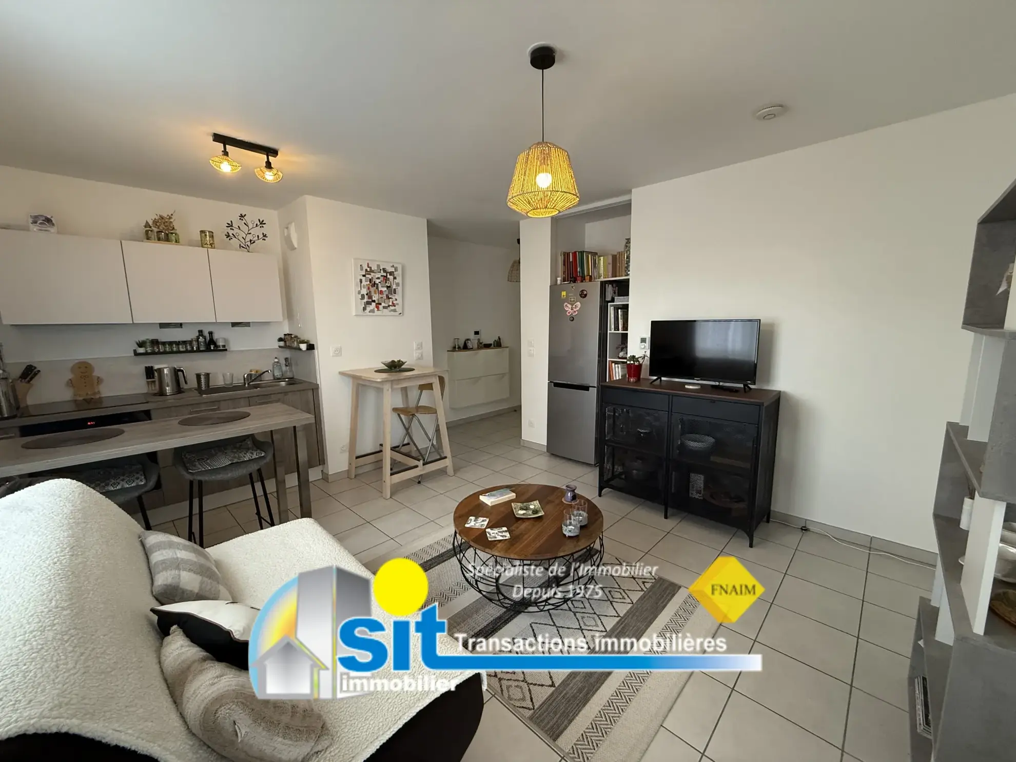 Vente d'un appartement de 40 m² avec terrasse et garage à Vienne Estressin 