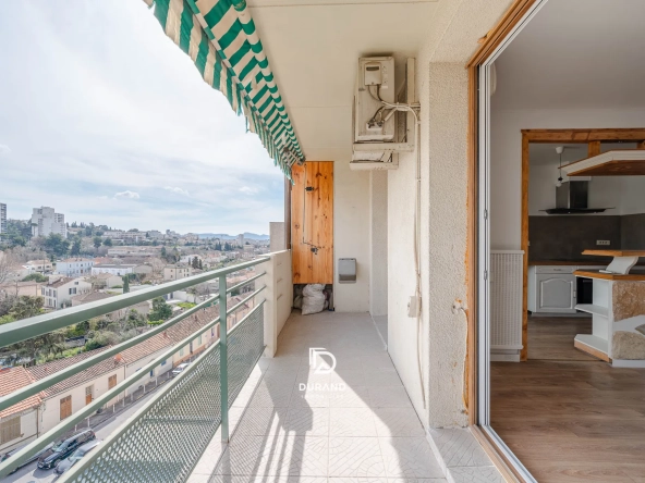 Bel appartement 3 pièces avec terrasse et parking à Marseille