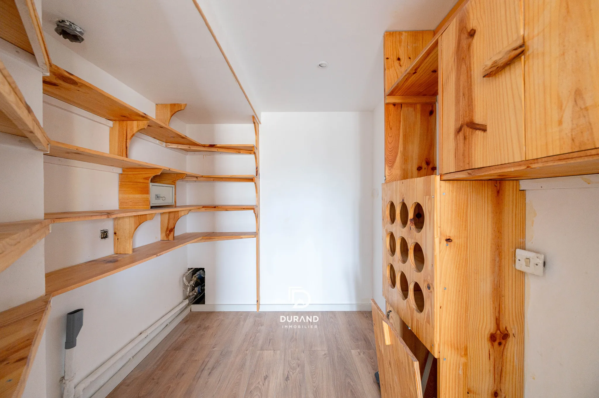 Bel appartement 3 pièces avec terrasse et parking à Marseille 