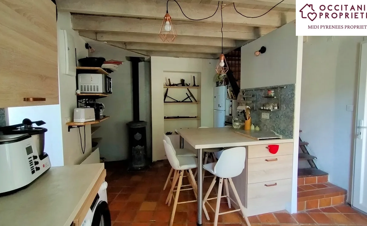 Maison de montagne de 120m² avec terrain à Massat, exposée sud 