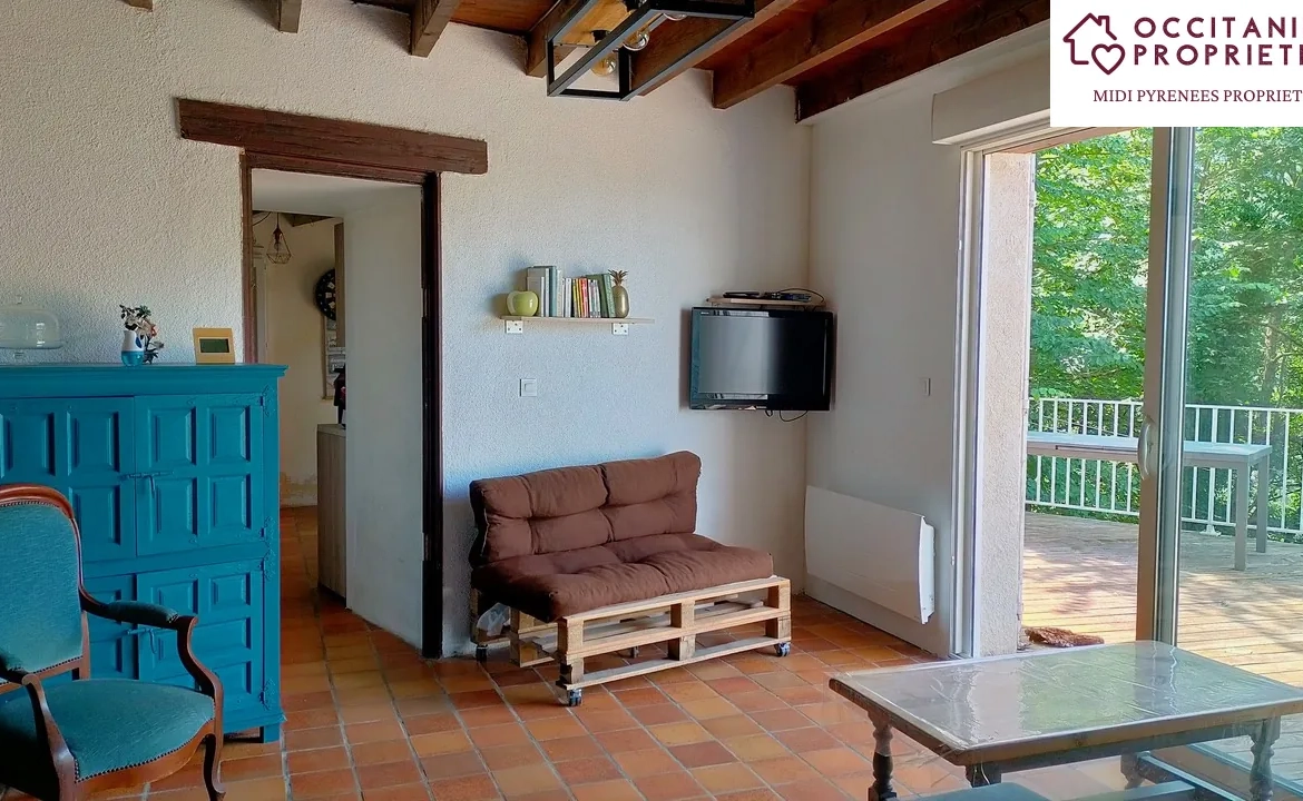 Maison de montagne de 120m² avec terrain à Massat, exposée sud 