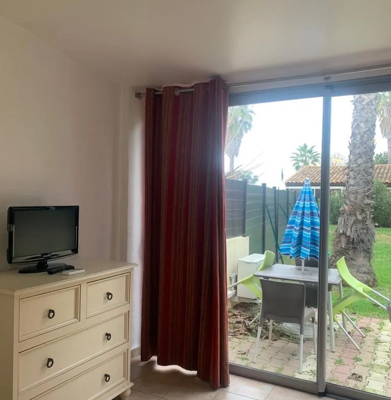 Studio climatisé avec terrasse à Perols - Idéal investisseur ou premier achat 