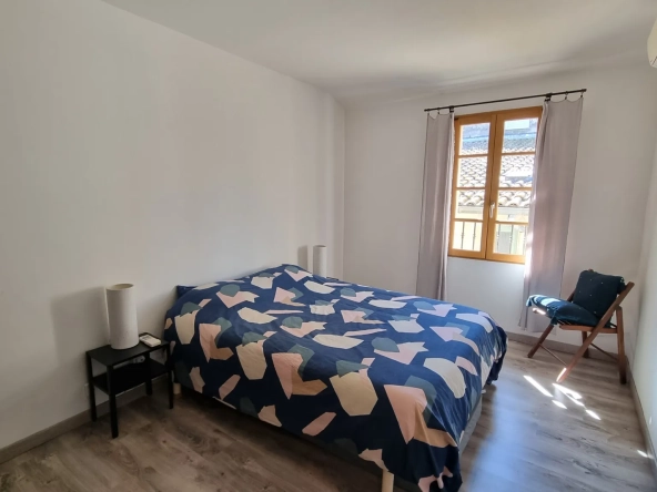 Appartement 4 pièces rénové à Sommieres - 113,49 m², proche centre-ville 