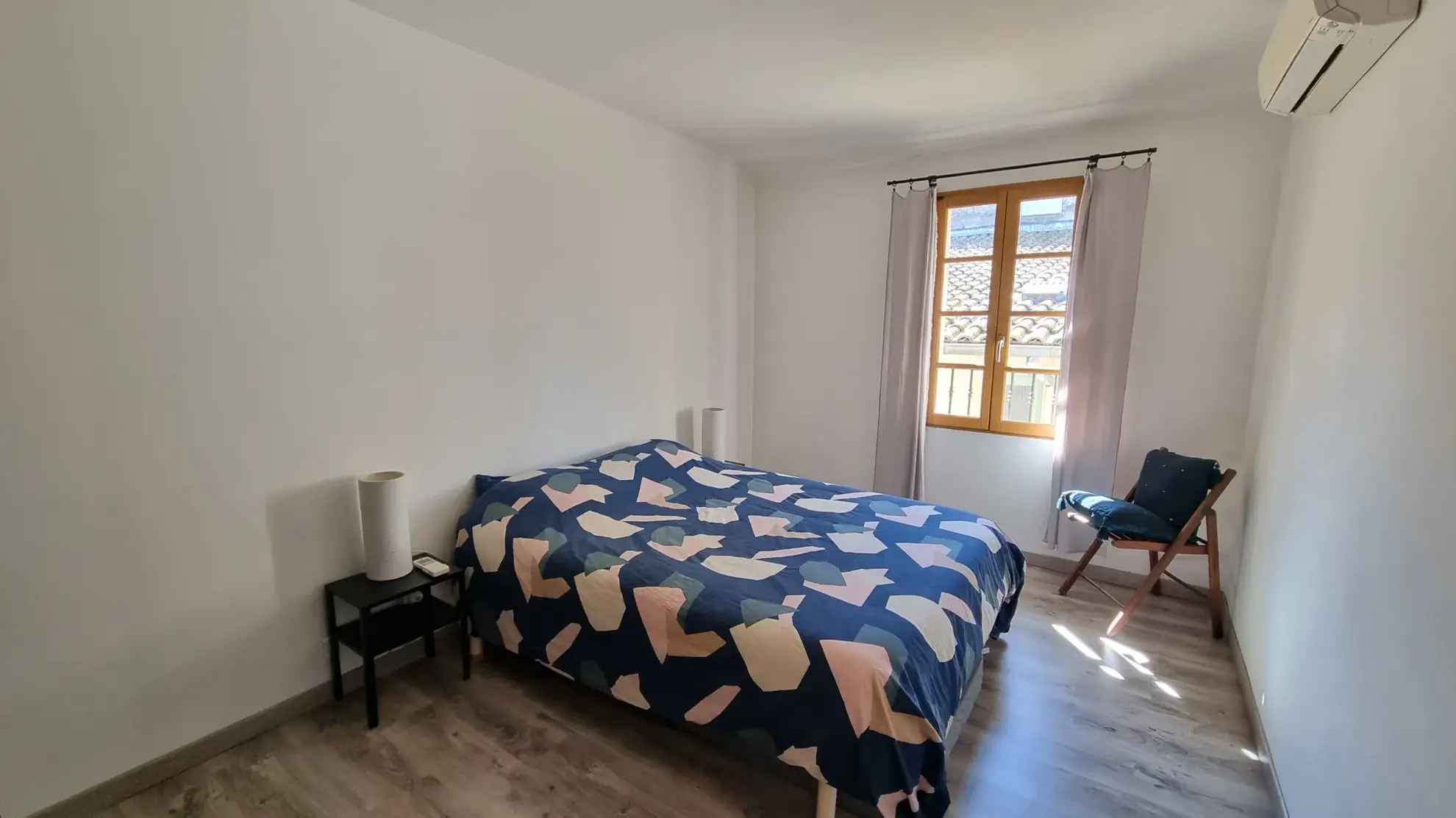 Appartement 4 pièces rénové à Sommieres - 113,49 m², proche centre-ville 